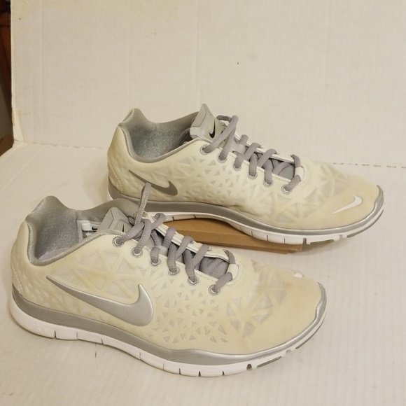 Nike Shoes - Nike Free TR Fit 3 women's shoes size 7.5
